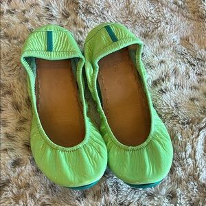Tieks ballet flats - Size 10 - Mint green patent leather